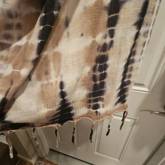 Chic Tie-Dye Soft Surroundings 3X Fringe Cardigan - Picture 5 of 7